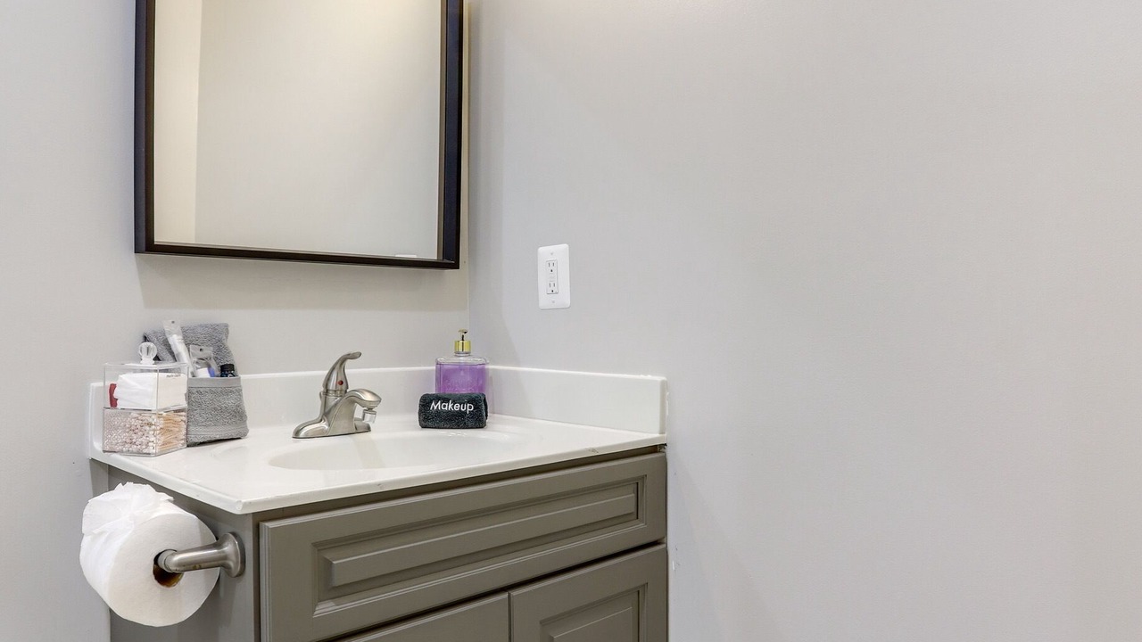 Photo of Bathroom in Camp Springs
