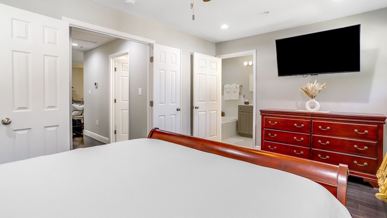 Photo of Bedroom in Camp Springs