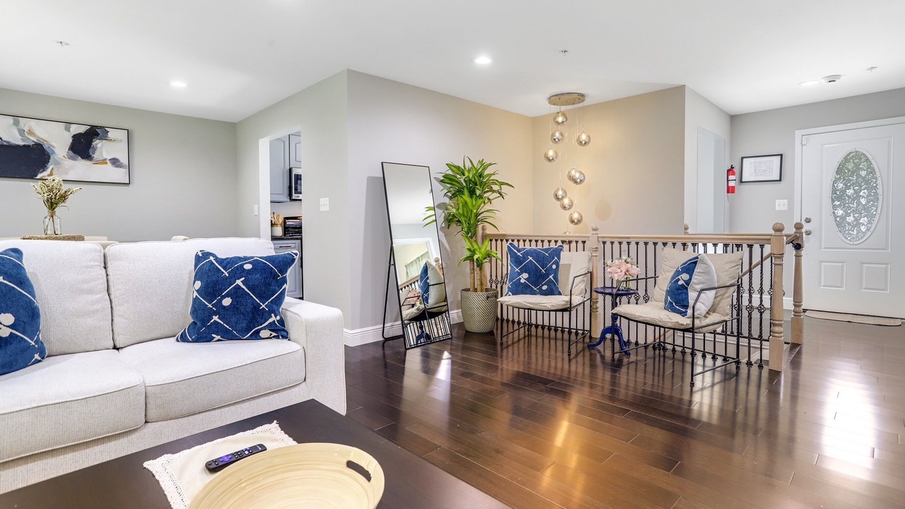 Photo of Livingroom in Camp Springs
