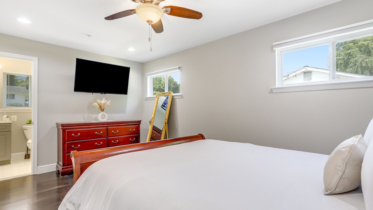 Photo of Bedroom in Camp Springs