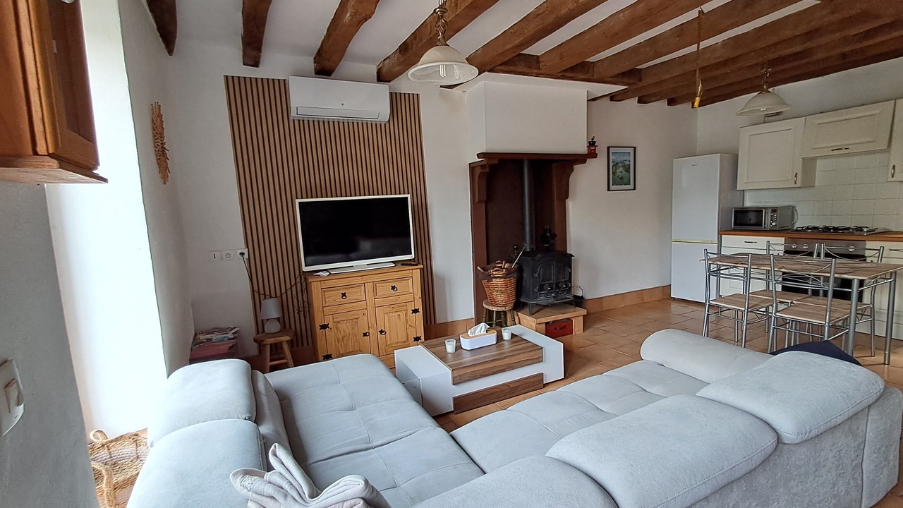 Photo of Livingroom in Roussines