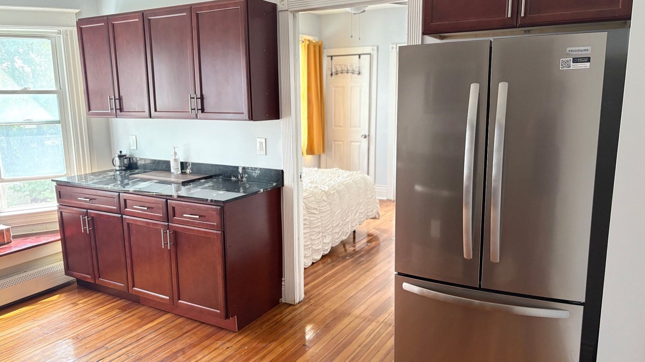Photo of Bedroom in South Wedge