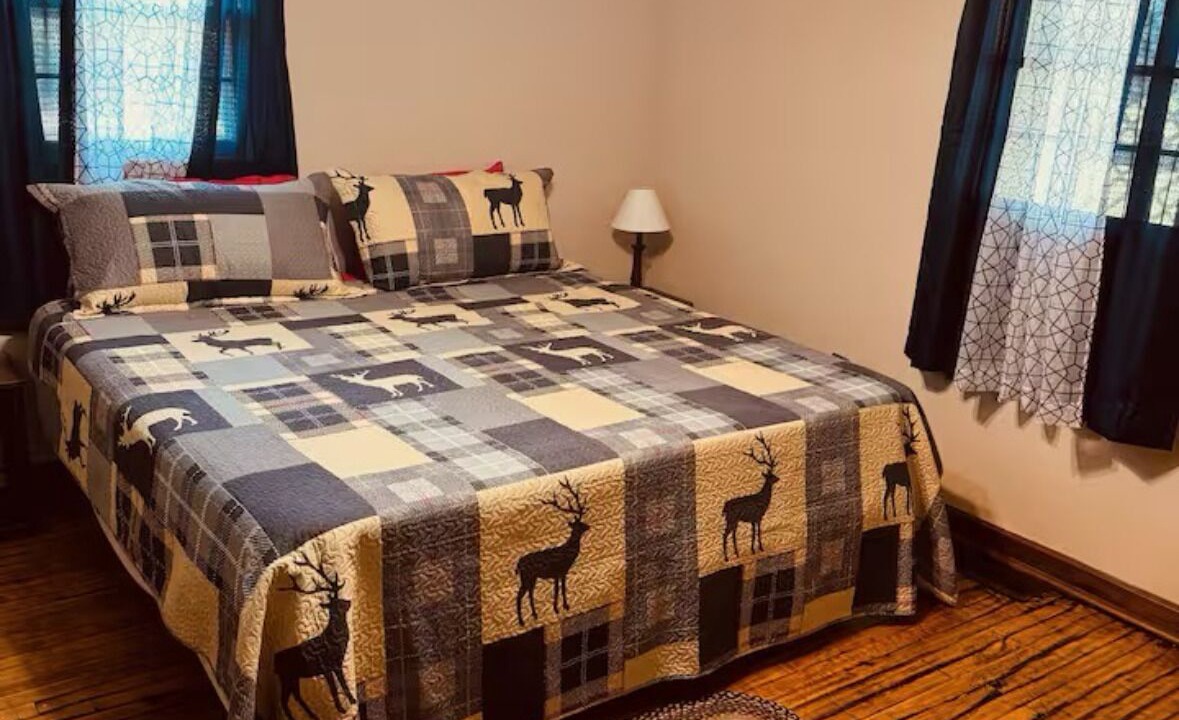 Photo of Bedroom in McArthur