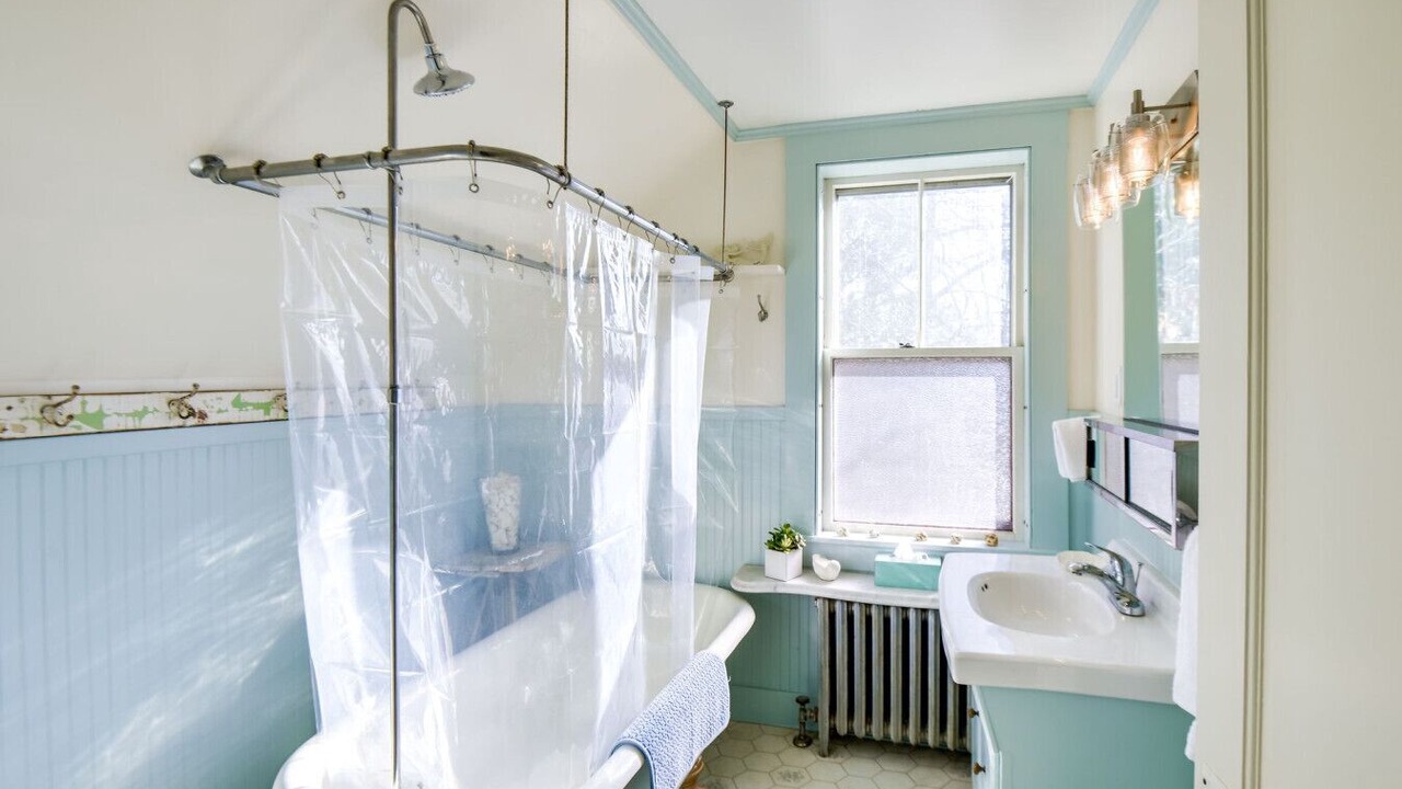 Photo of Bathroom in Southern Coast