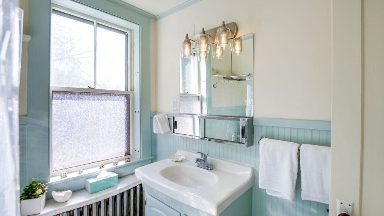 Photo of Bathroom in Southern Coast