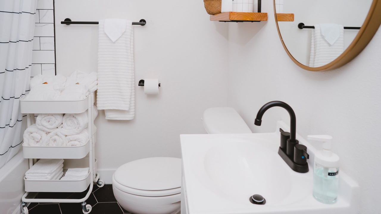 Photo of Bathroom in Ashford