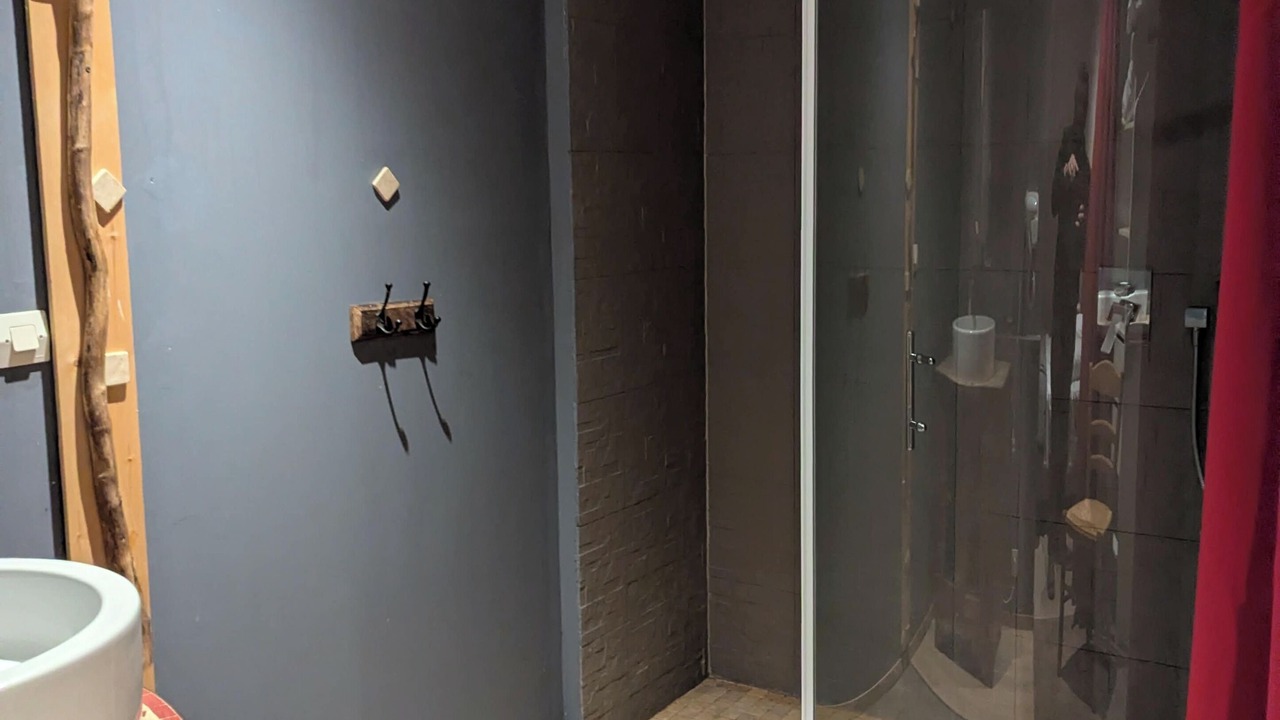 Photo of Bathroom in Saint-Marceau