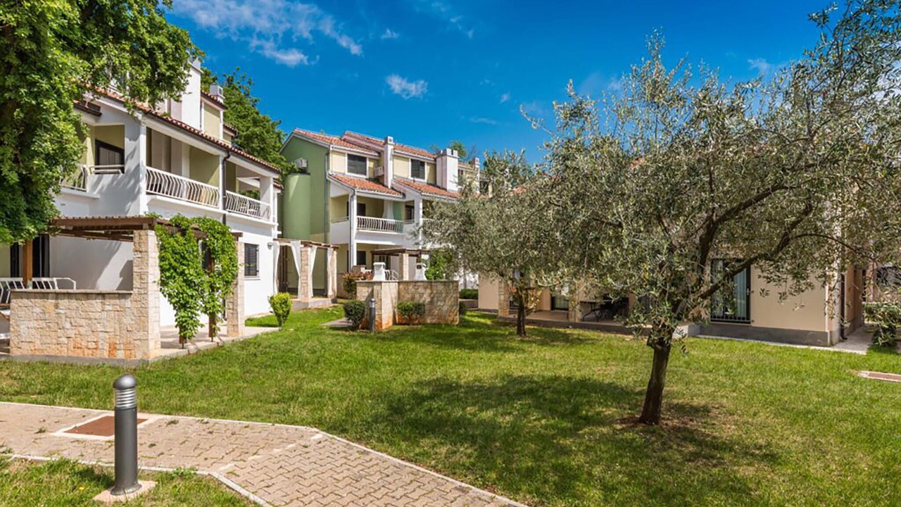 Photo of Others in Monterol