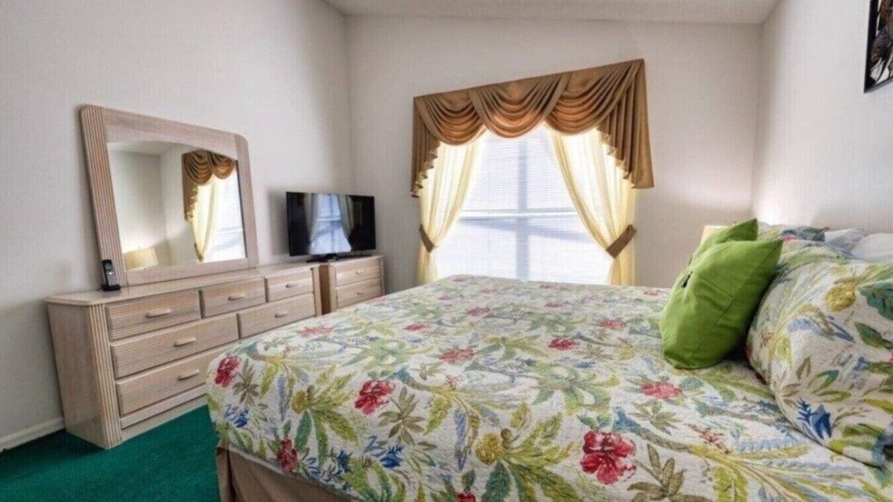 Photo of Bedroom in Eagle Pointe South