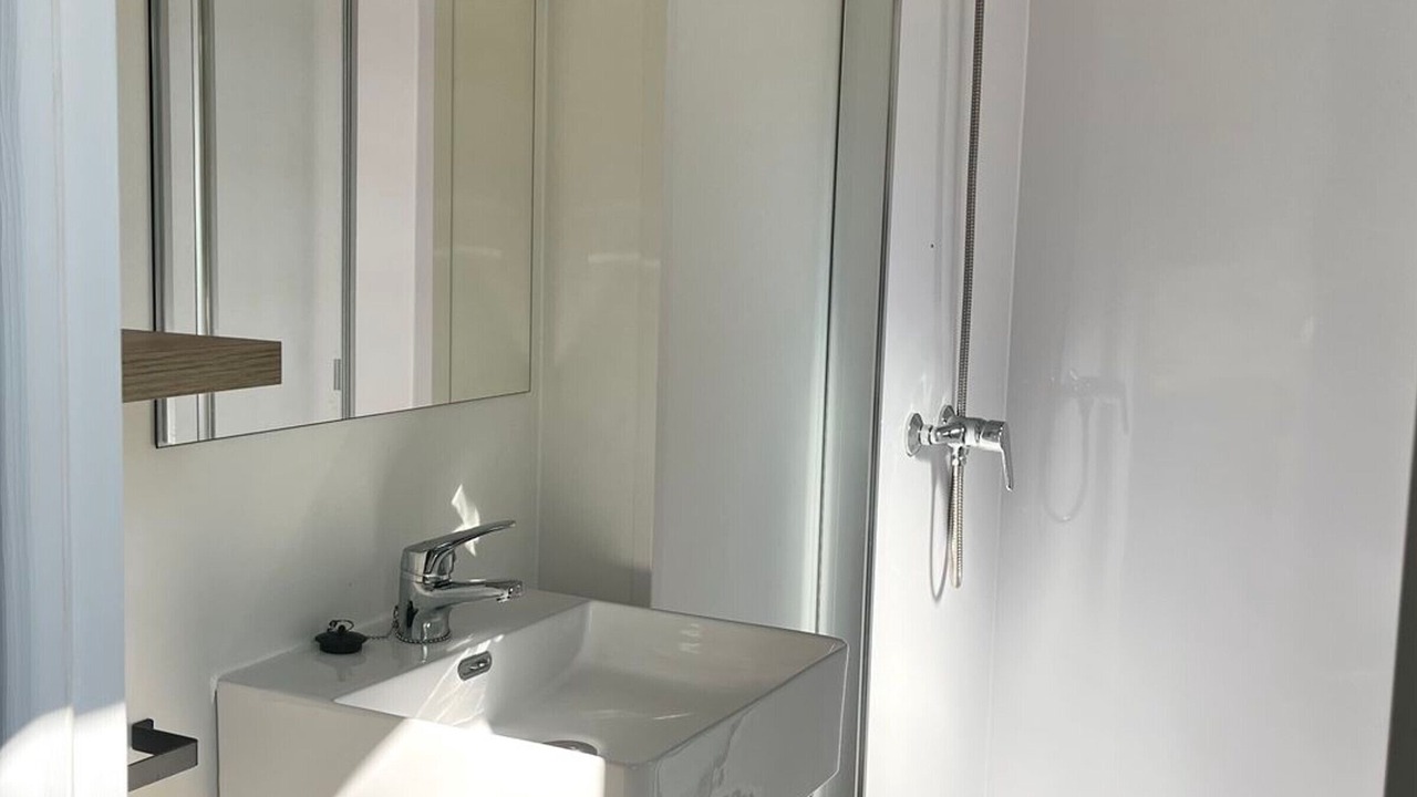 Photo of Bathroom in Angicourt