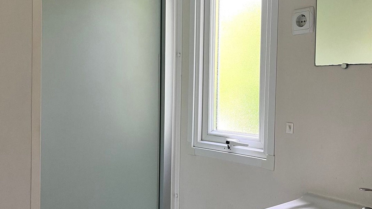 Photo of Bathroom in Angicourt