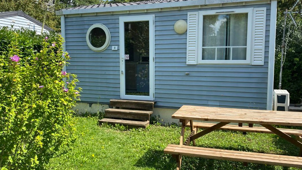 Photo of Outdoor in Angicourt