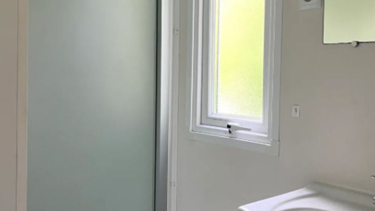 Photo of Bathroom in Angicourt