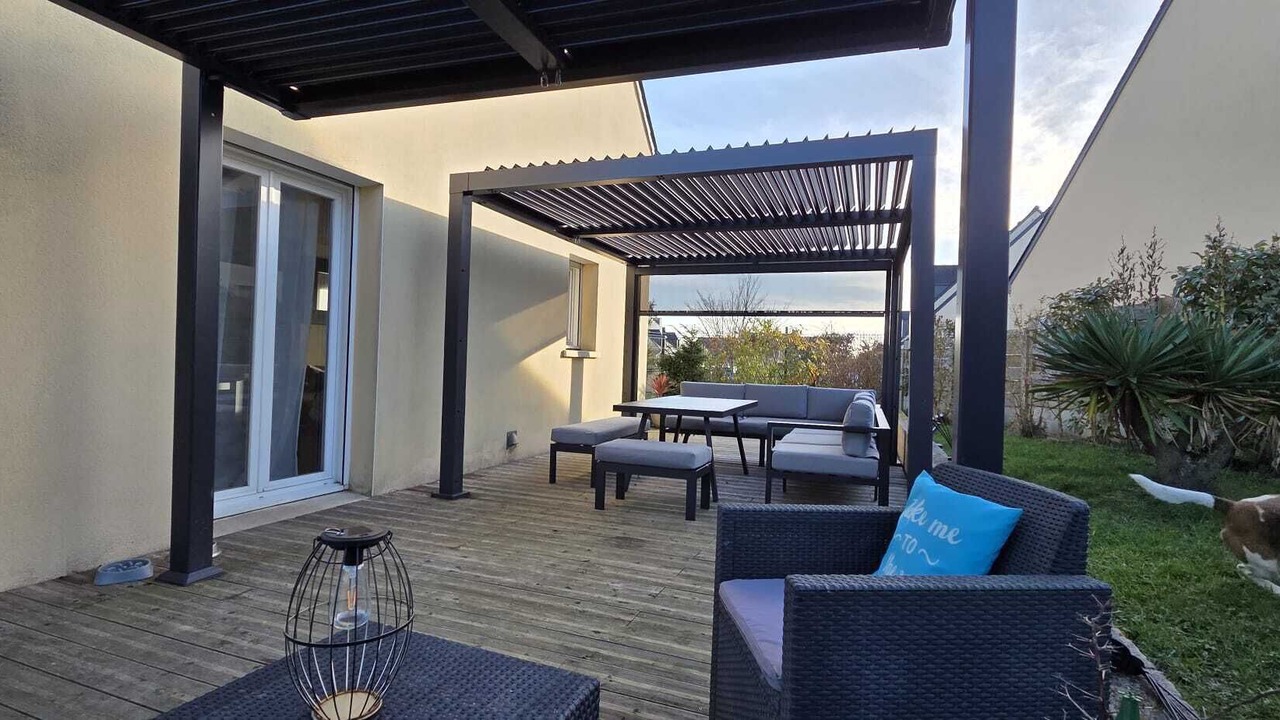 Photo of Patio Balcony in Saint-Pere
