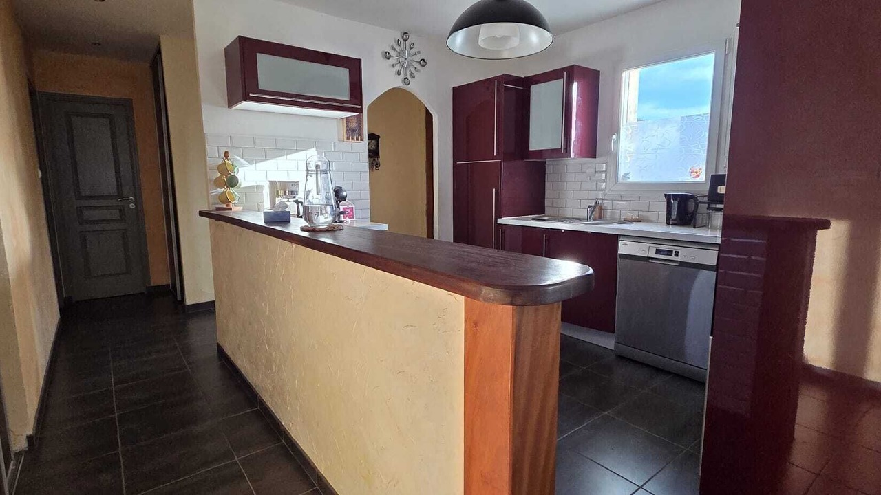 Photo of Kitchen in Saint-Pere