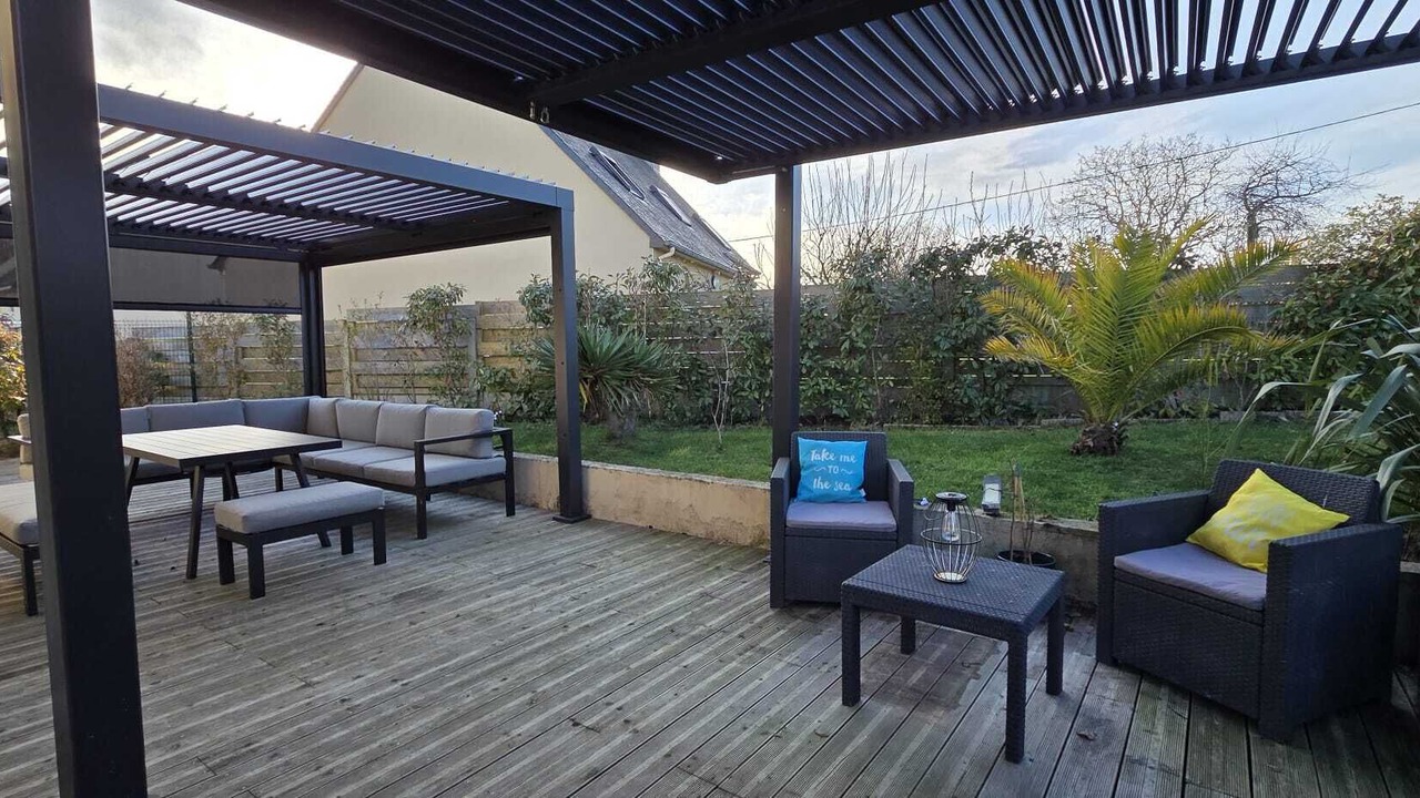 Photo of Outdoor in Saint-Pere