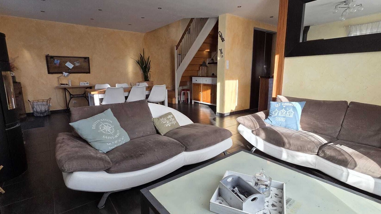 Photo of Livingroom in Saint-Pere