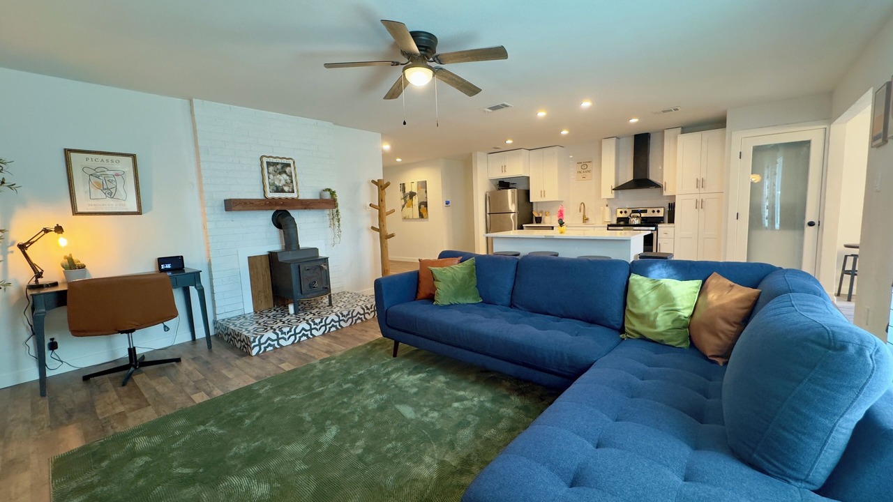 Photo of Livingroom in Denton