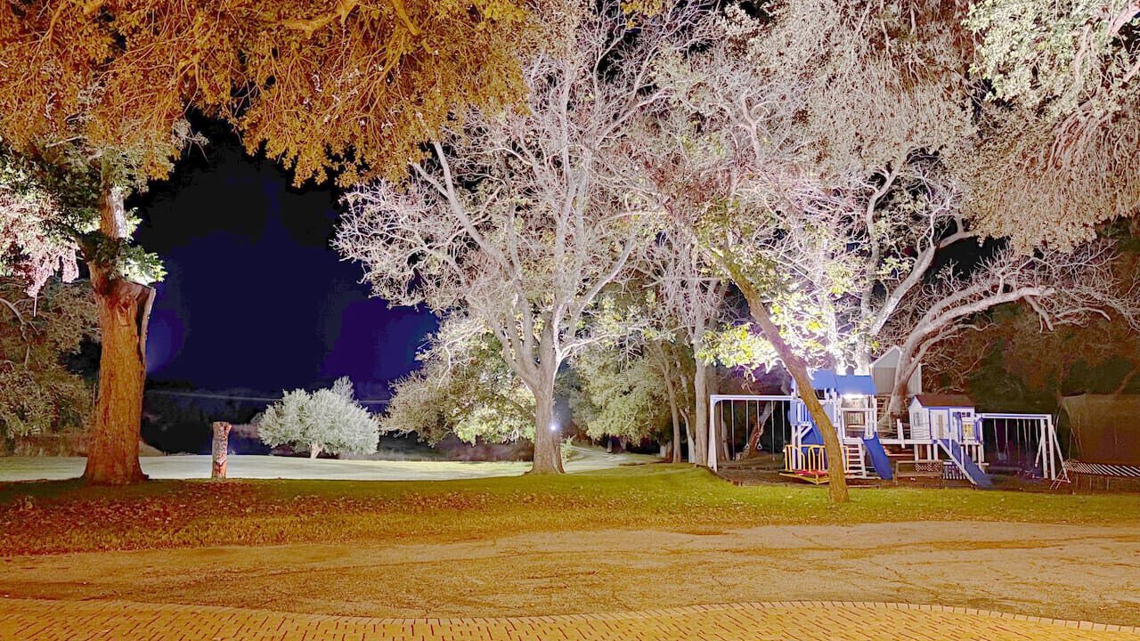 Photo of Others in Sealy