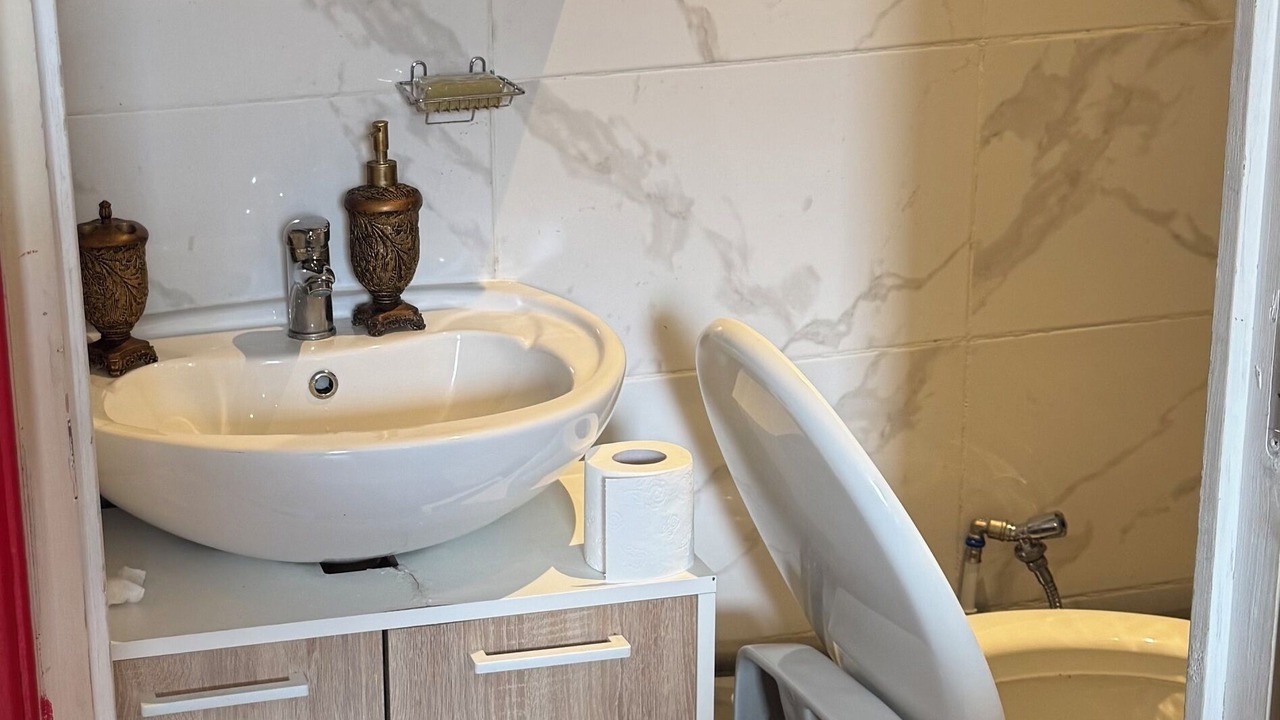 Photo of Bathroom in Vernier