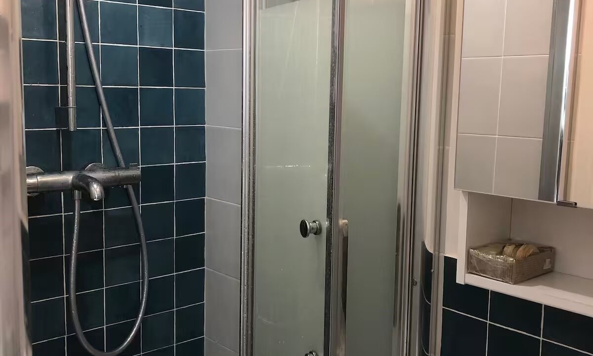Photo of Bathroom in Le Pre-Saint-Gervais