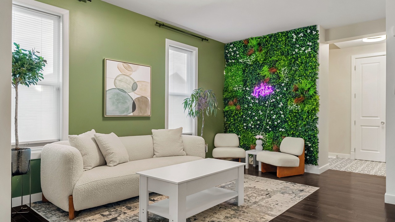 Photo of Livingroom in Cranston