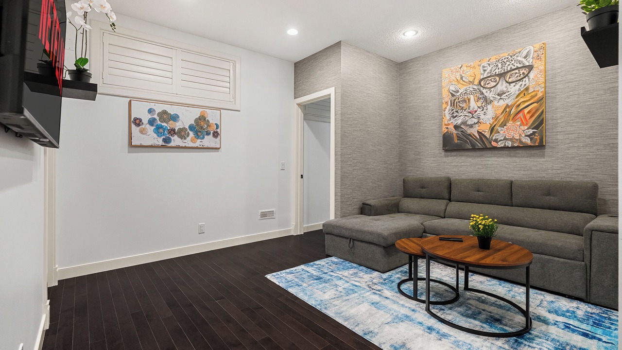 Photo of Livingroom in Cranston