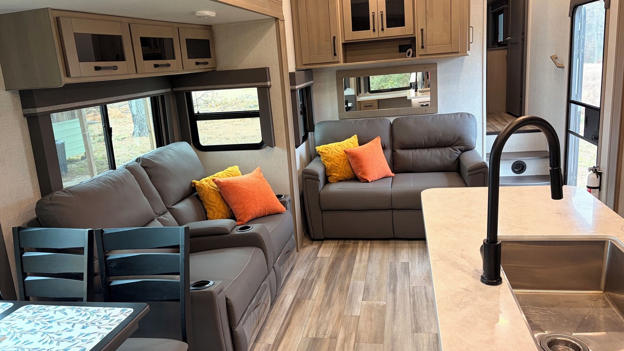 Photo of Livingroom in Garrison