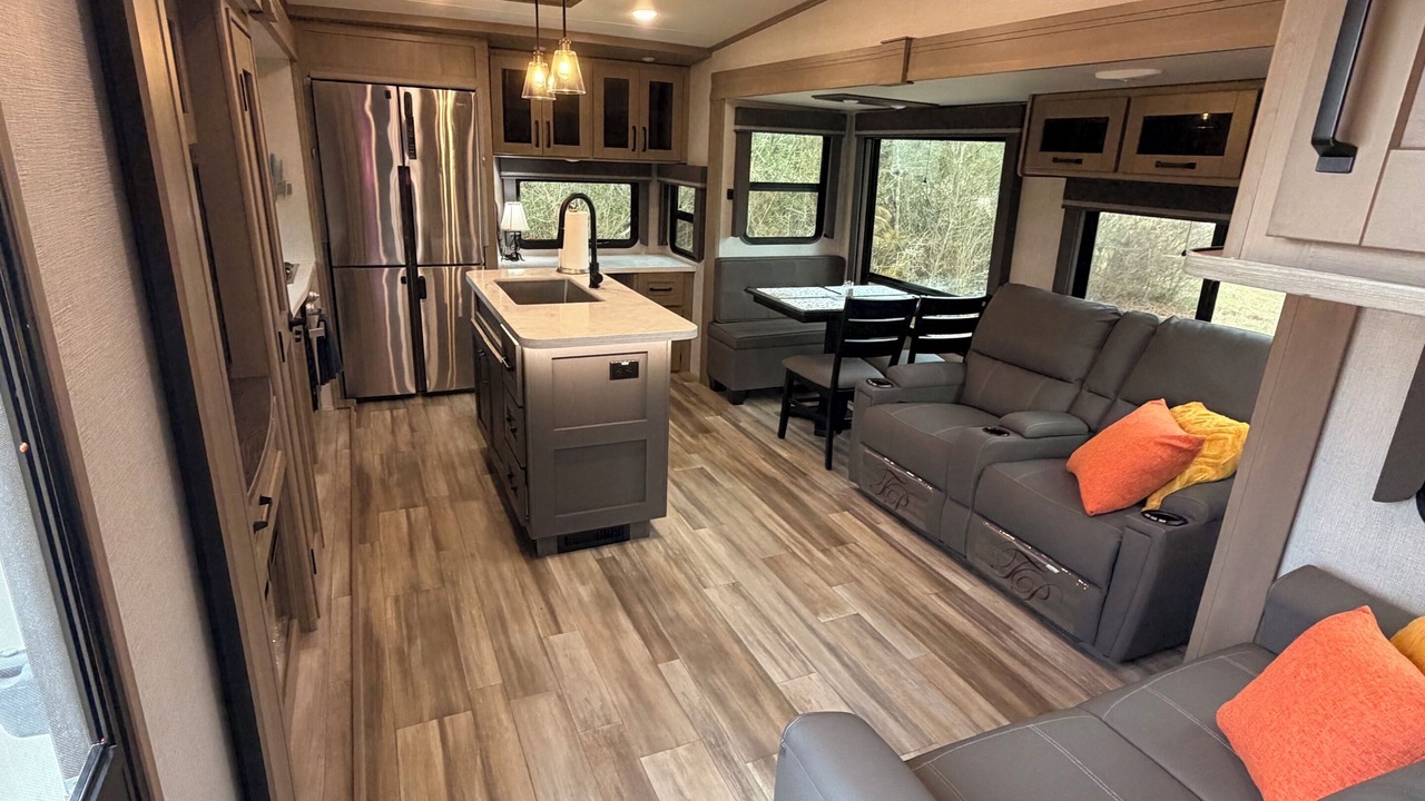Photo of Livingroom in Garrison