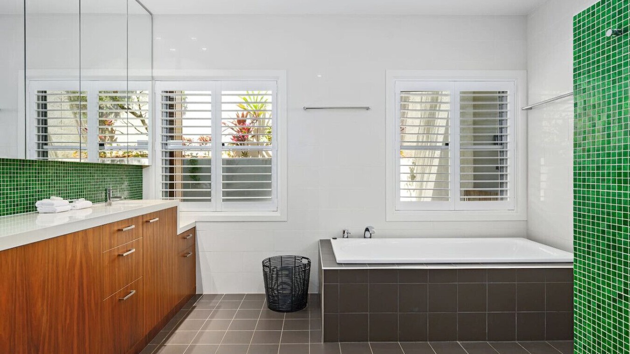 Photo of Bathroom in Emerald Beach