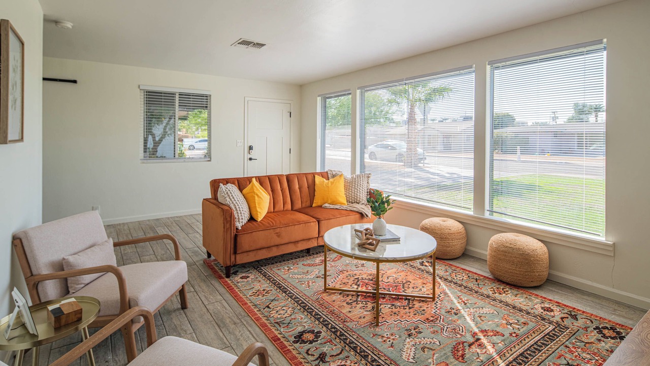 Photo of Livingroom in Encanto