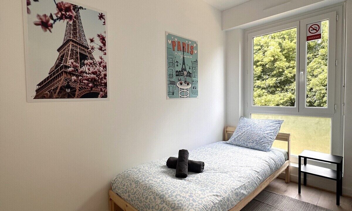 Photo of Bedroom in Les Aunettes