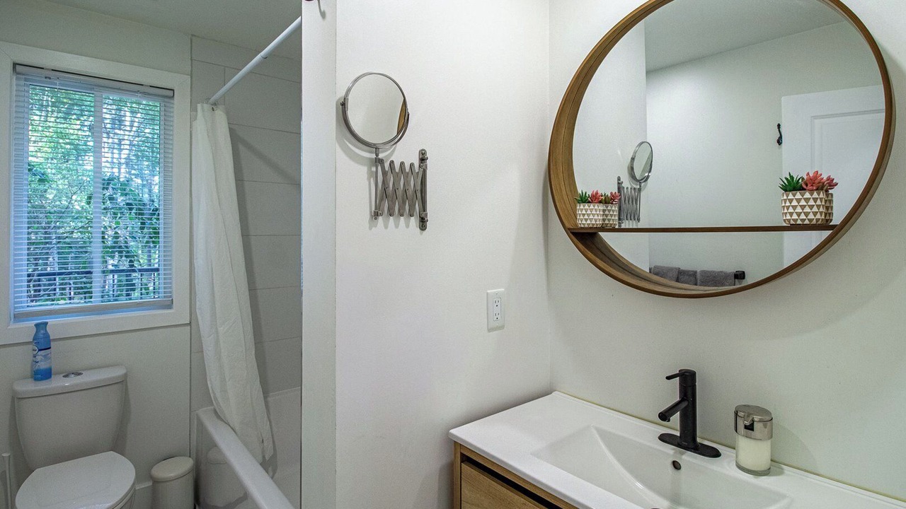 Photo of Bathroom in Faraday
