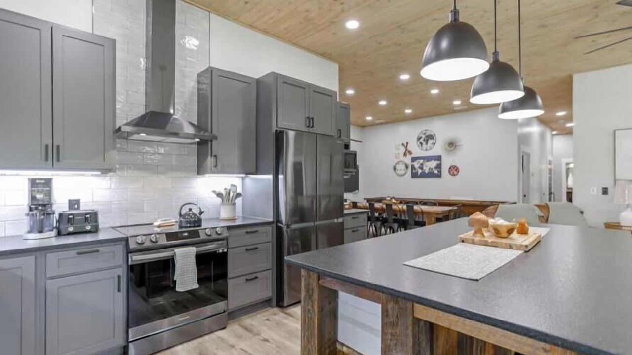 Photo of Kitchen in Sugar Grove