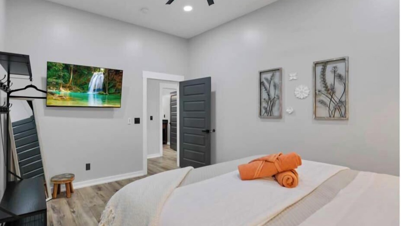 Photo of Bedroom in Sugar Grove