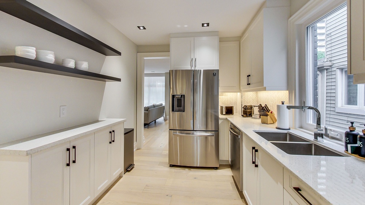 Photo of Kitchen in Yonge-Eglinton