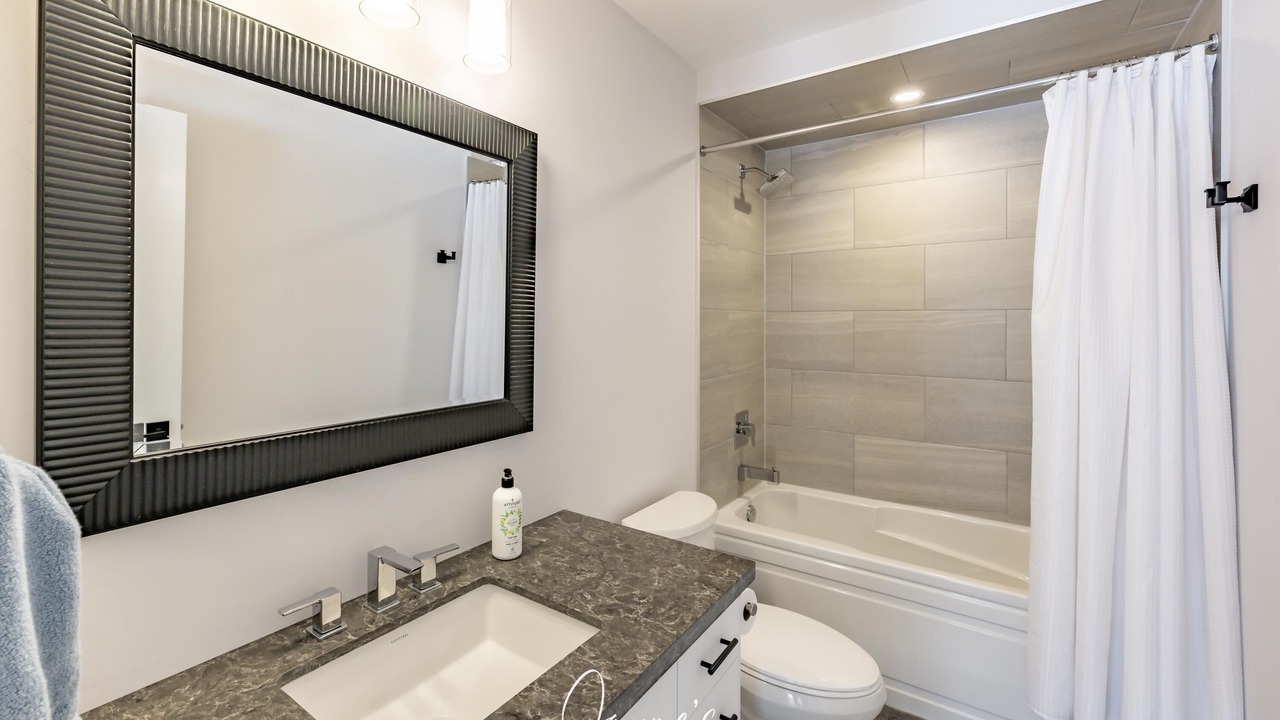 Photo of Bathroom in The Blue Mountains