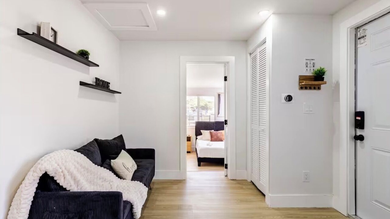 Photo of Livingroom in Central Business District