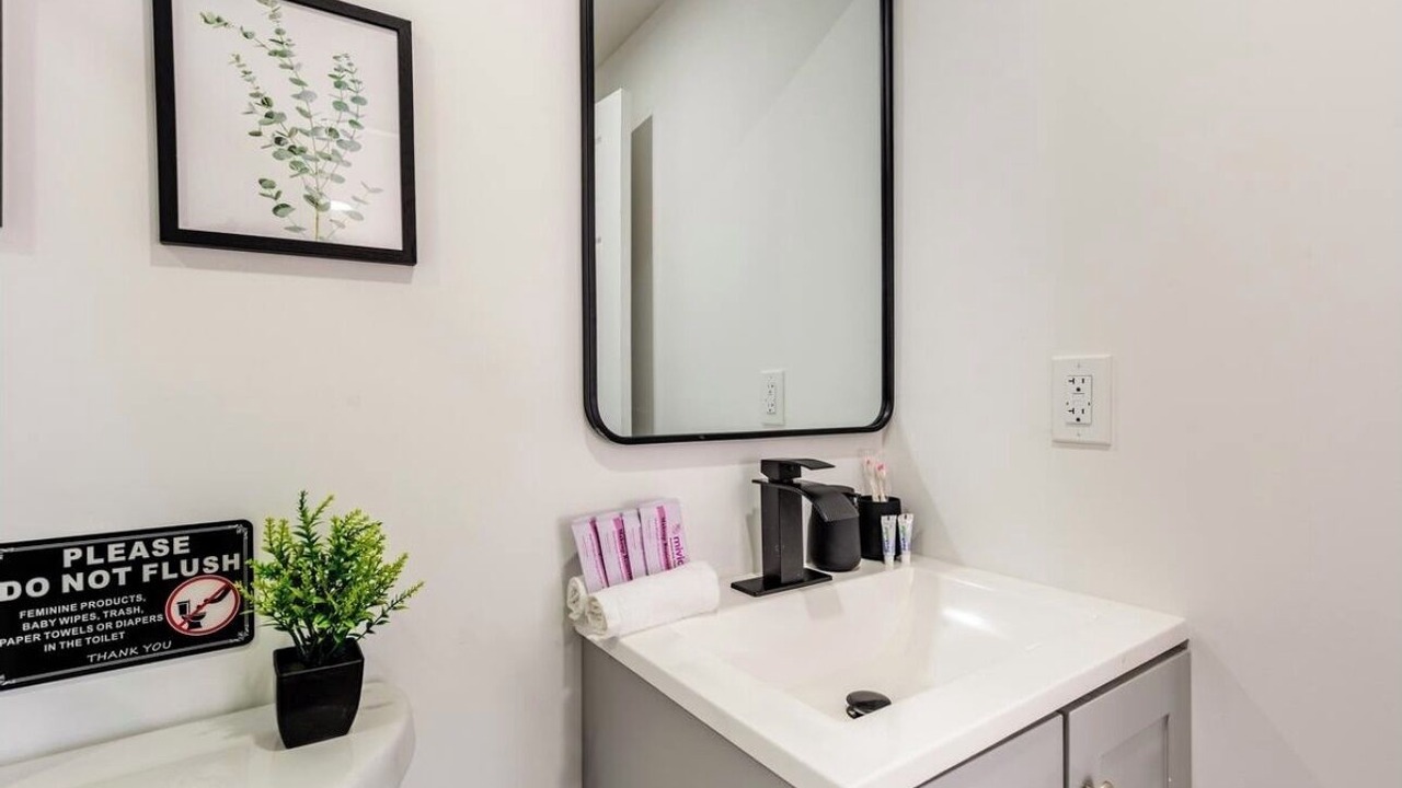 Photo of Bathroom in Central Business District