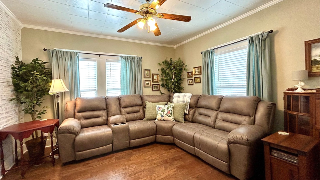 Photo of Livingroom in Jonesboro