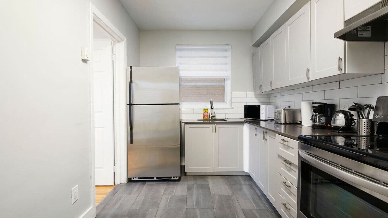 Photo of Kitchen in Cote-Des-Neiges—Notre-Dame-De-Grace