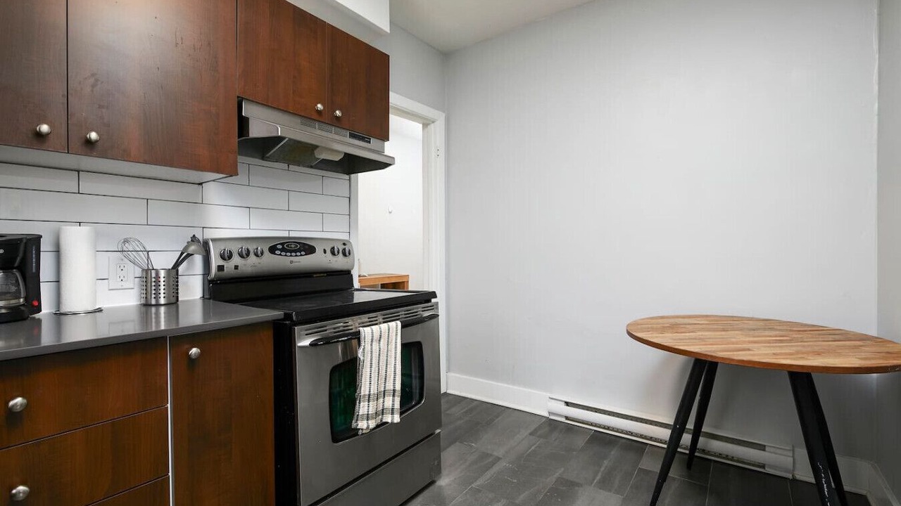 Photo of Kitchen in Cote-Des-Neiges—Notre-Dame-De-Grace