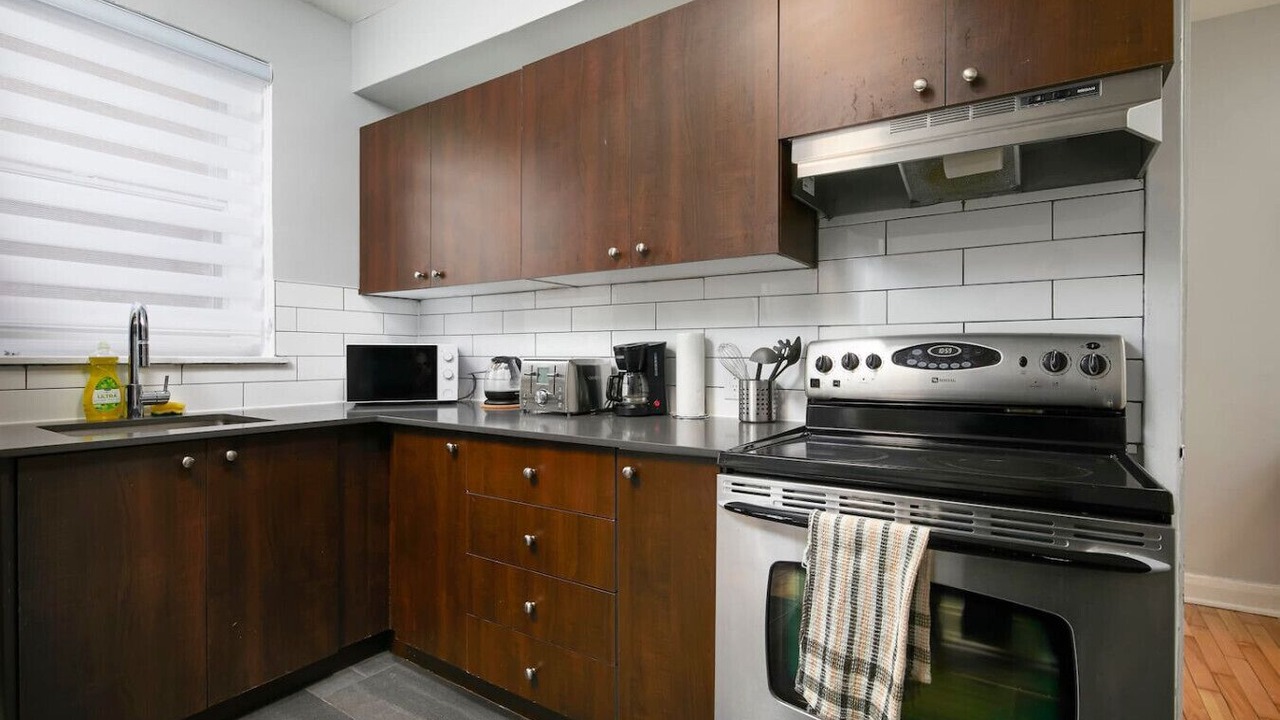 Photo of Kitchen in Cote-Des-Neiges—Notre-Dame-De-Grace