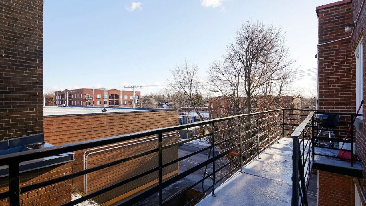 Photo of Outdoor in Cote-Des-Neiges—Notre-Dame-De-Grace
