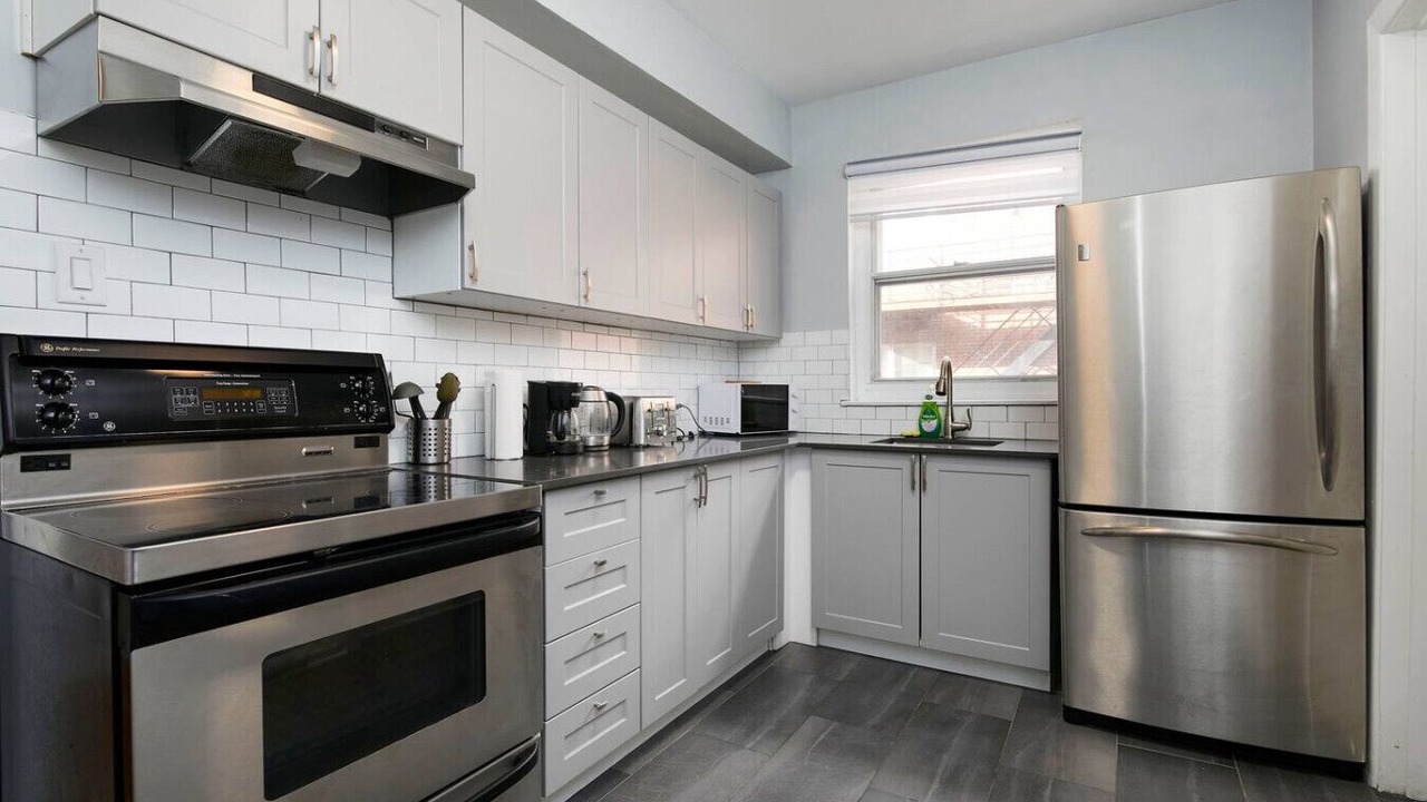 Photo of Kitchen in Cote-Des-Neiges—Notre-Dame-De-Grace