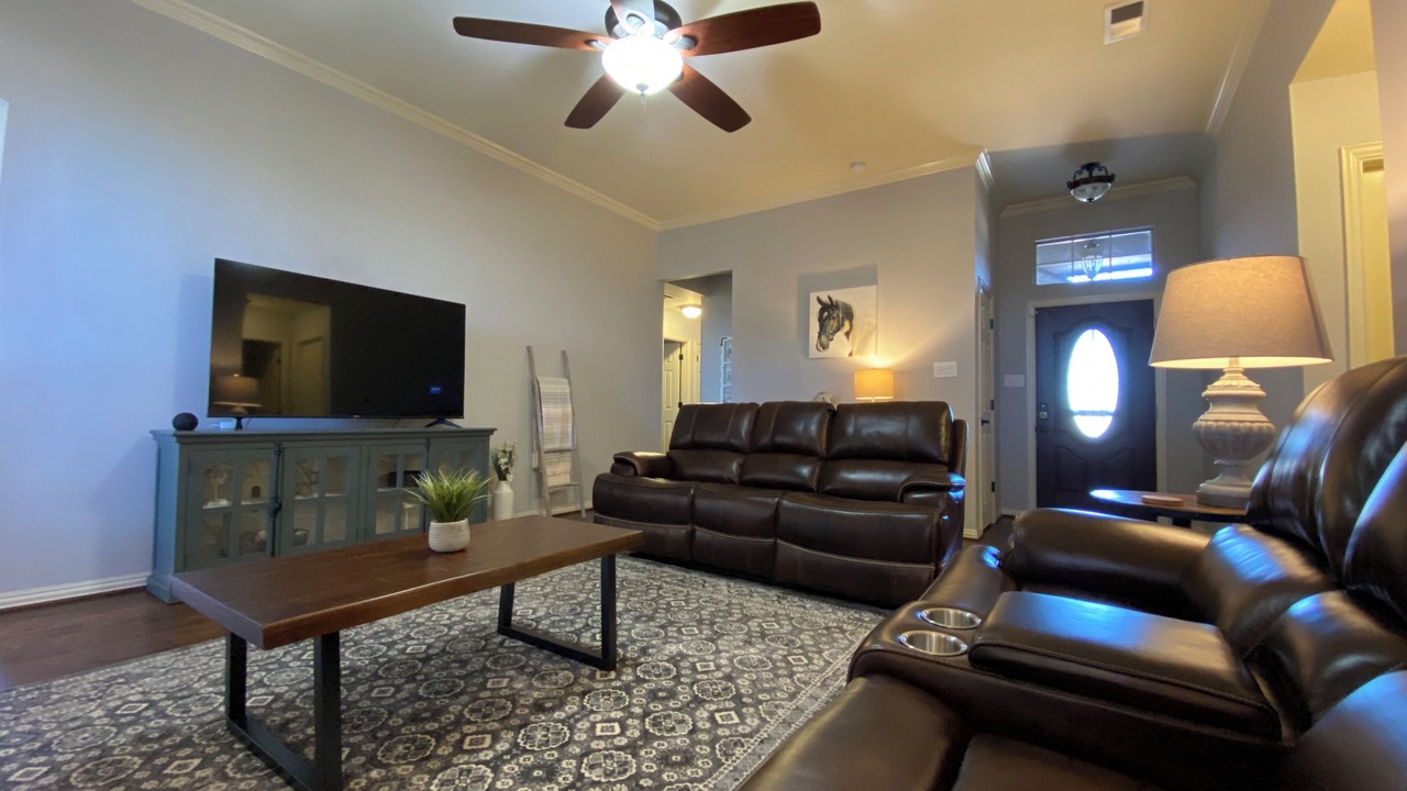 Photo of Bedroom in Sanger