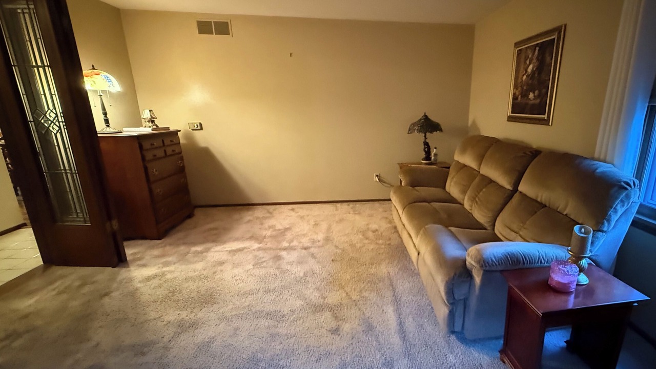 Photo of Livingroom in Rochester