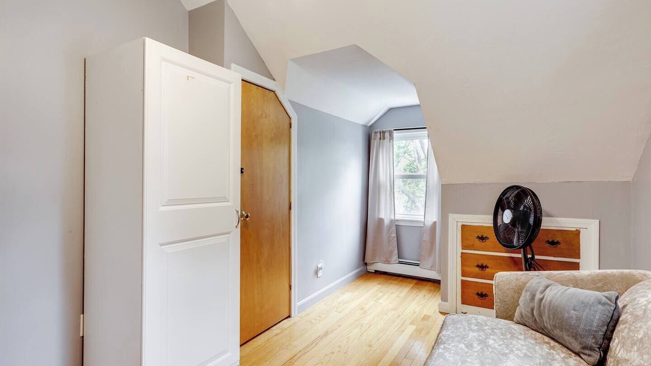 Photo of Livingroom in Forest Grove