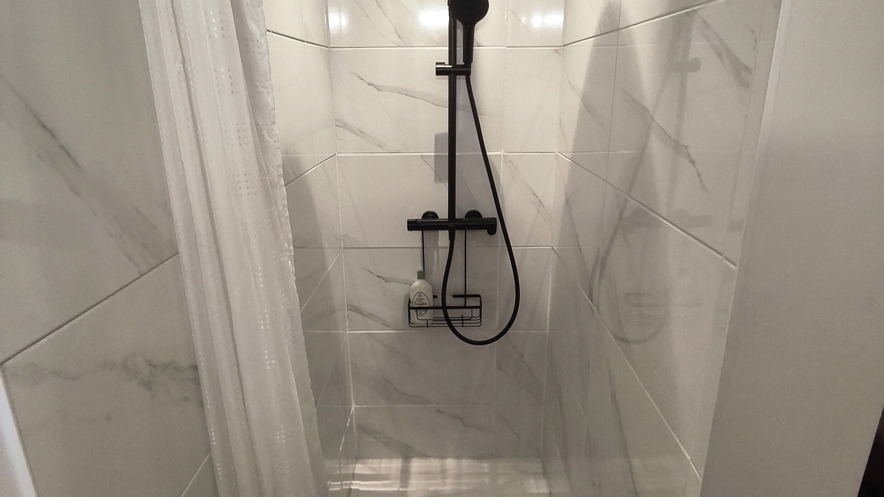 Photo of Bathroom in Saint-Benoit-de-Carmaux