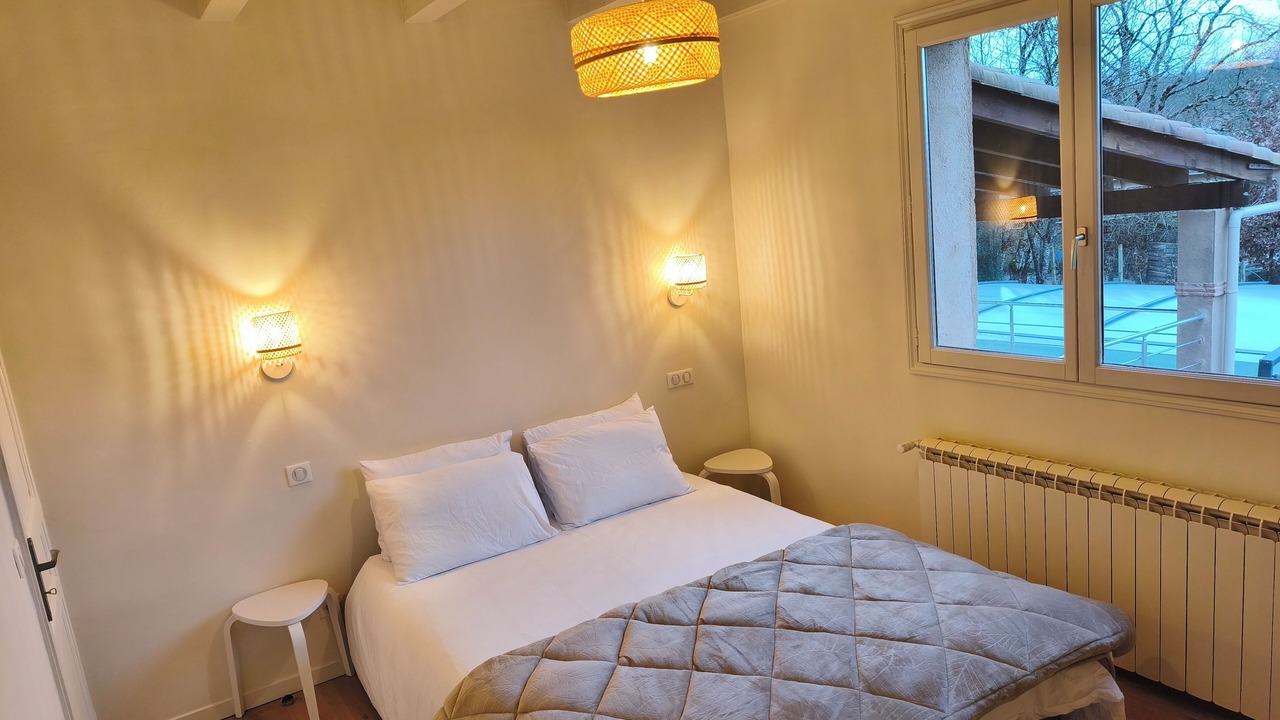 Photo of Bedroom in Saint-Benoit-de-Carmaux